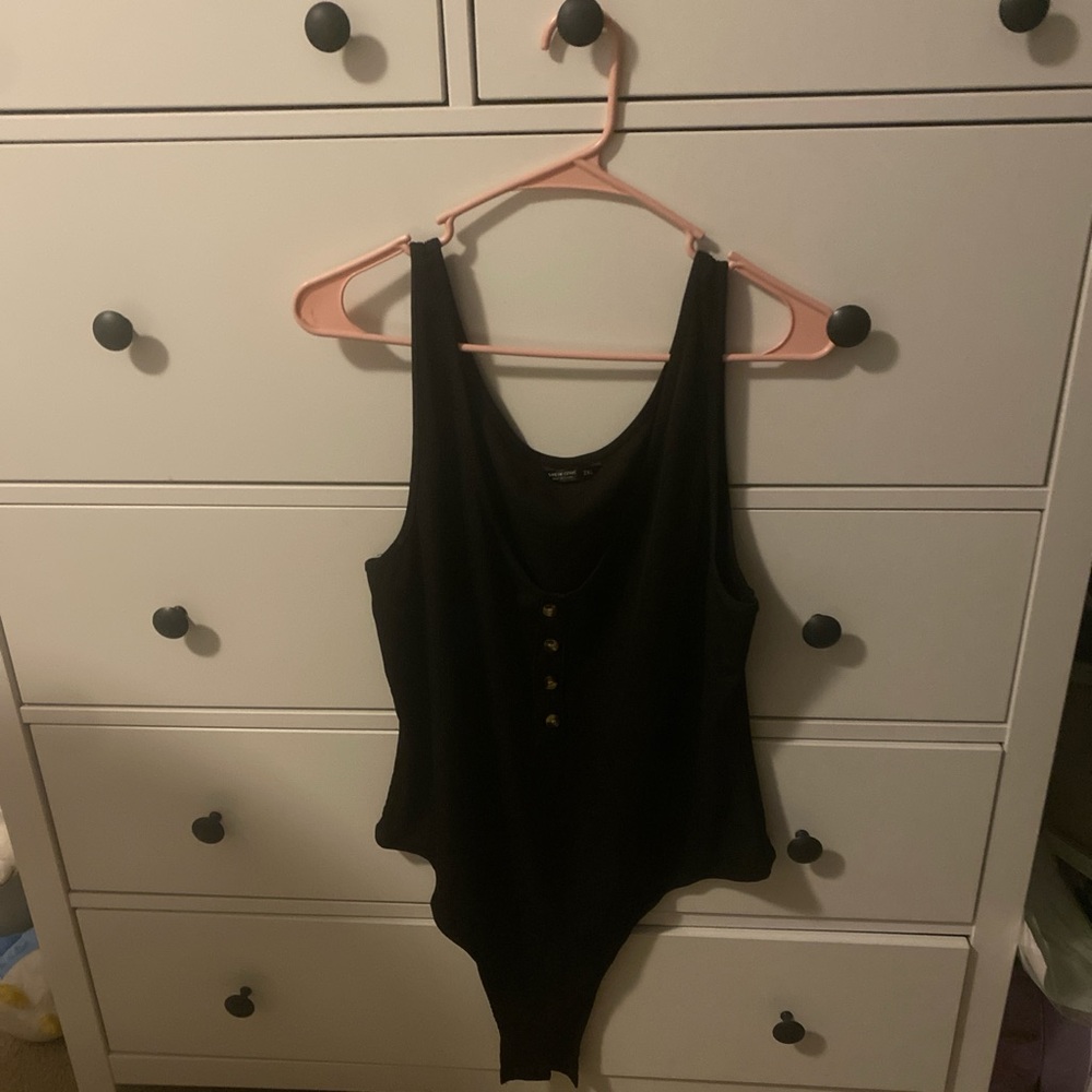 🩷5/$10🩷 Black bodysuit